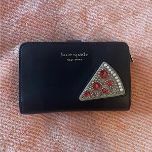 Kate Spade On A Roll Pizza Slice Compact Cardholder Wallet